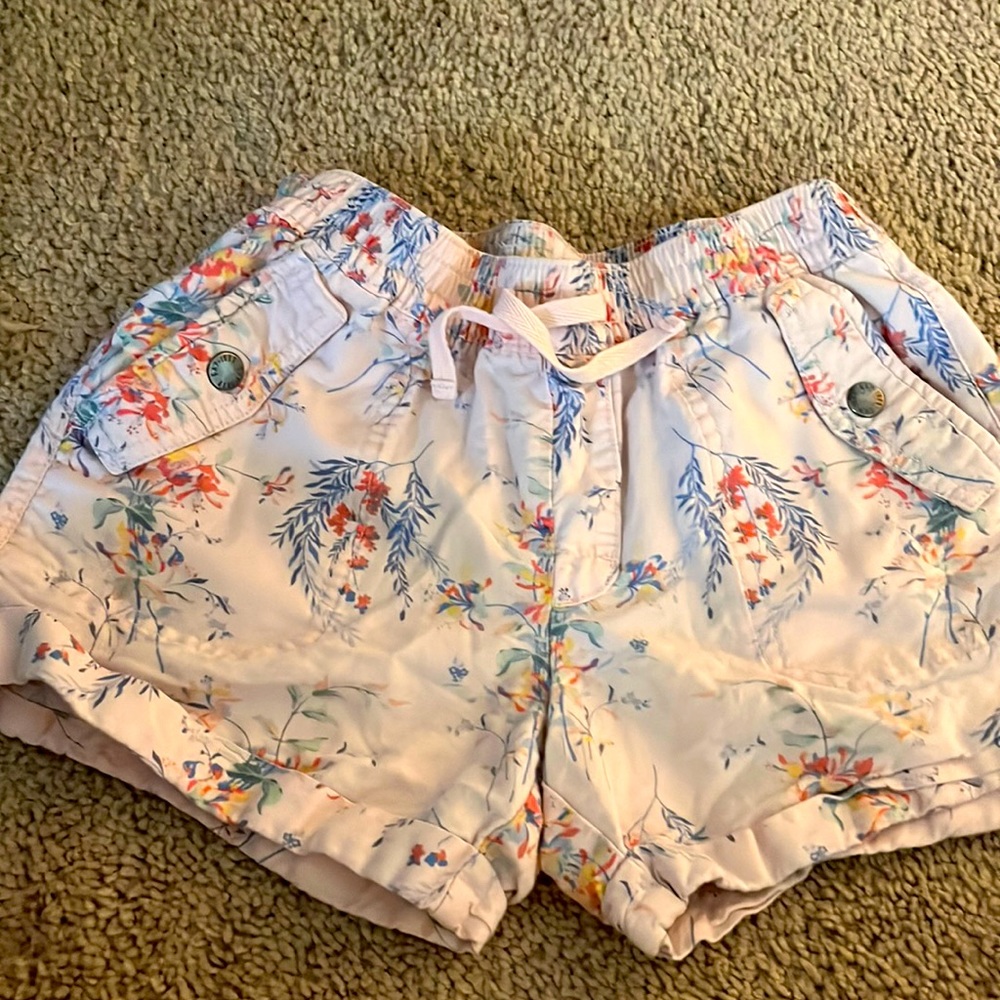 Gap girls flower pink shorts
